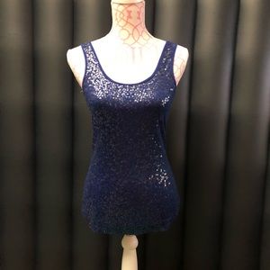 Beautiful navy blue tank top with racerback.